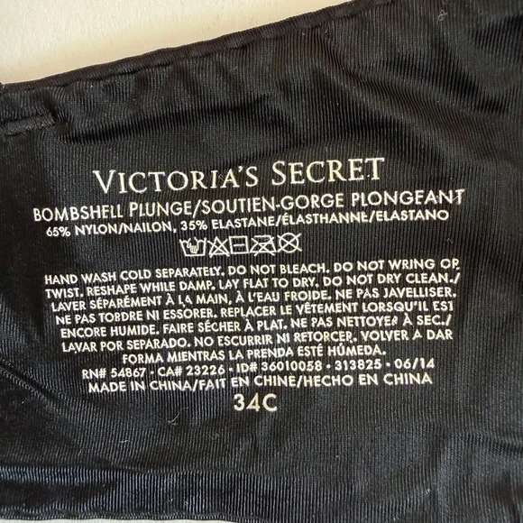 Victoria's Secret Bombshell Plunge Criss Cross Back Bra in Black - Picture 8 of 8